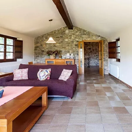 Mas Aima En La Garrotxa Holiday home *
